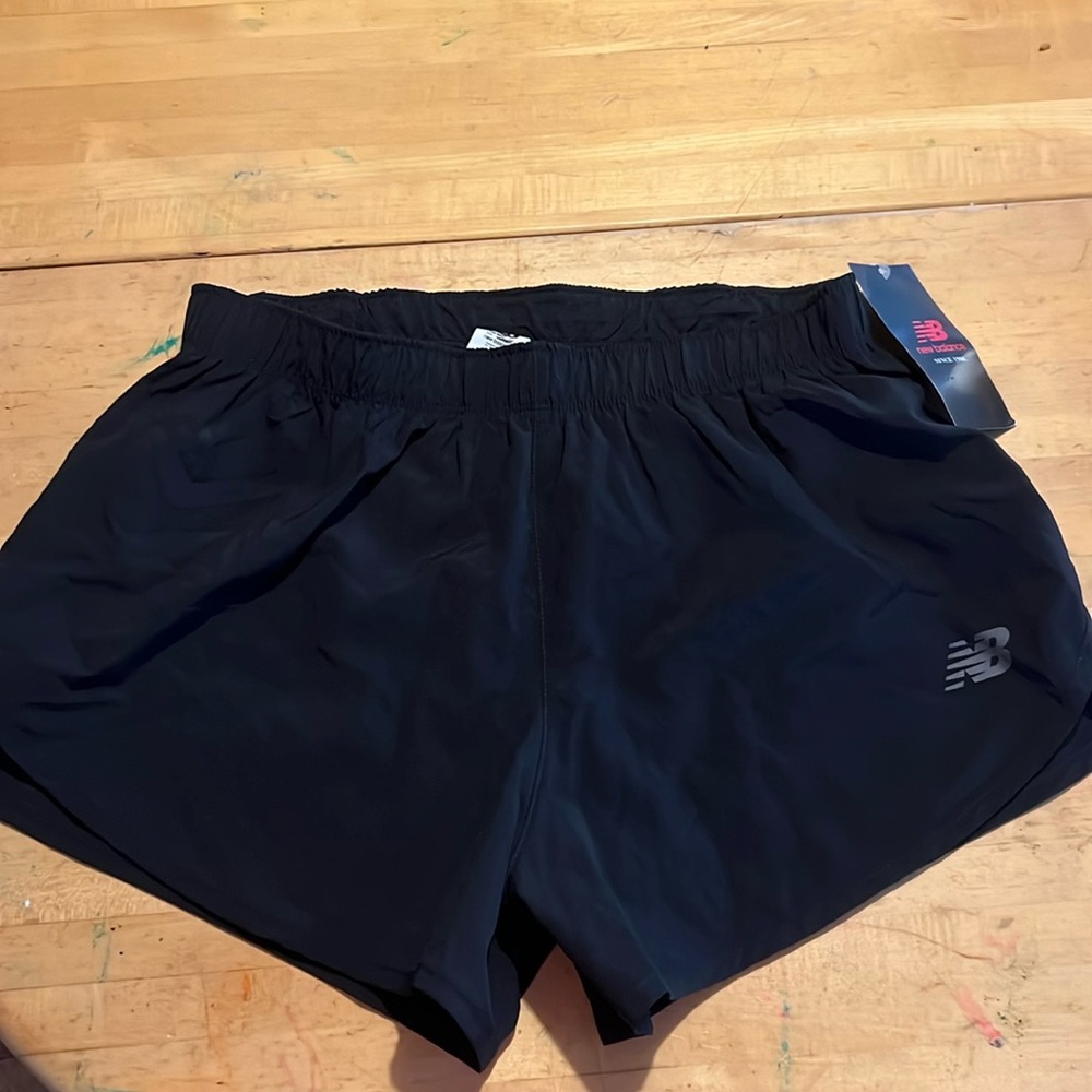 New Balance women's shorts black size Small MWT